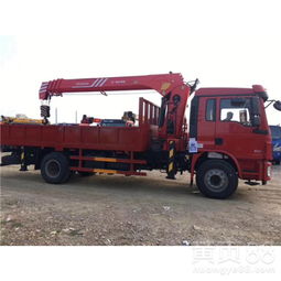 青島東風隨車吊配三一吊機 隨車吊市場的新趨勢與優勢解析